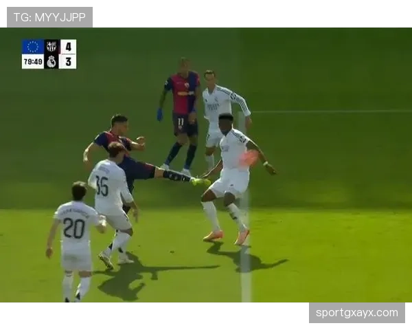 楚阿梅尼与队友默契