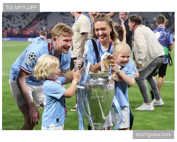 德布劳内欧冠决赛伤退对战局影响解析